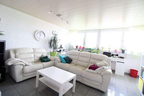 Wohnzimmer - Etagenwohnung mit 94,10 m&sup2; in Waiblingen zum Kaufen