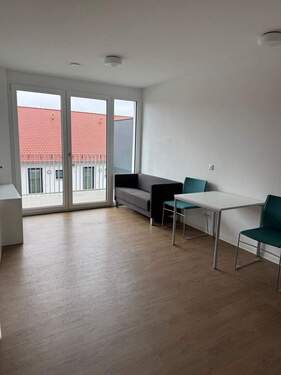 Wohnzimmer - Tolle möblierte Single-Wohnung - ! kein Jobcenter !