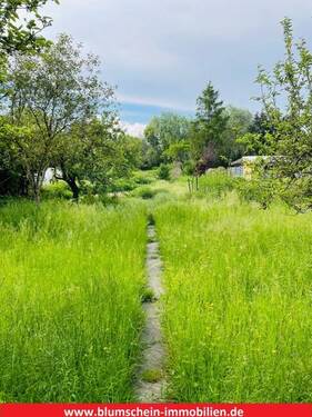 Blick - *Großzügiges Baugrundstück in herrlicher Lage*