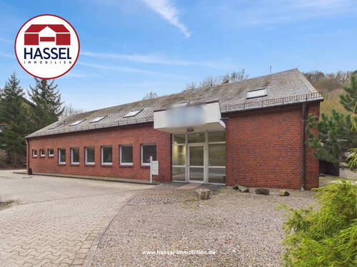 Titelbild - Ihr neuer Unternehmensstandort in Heimbach! Helle Büros mit Parkplätze für Sie und Ihre Kunden