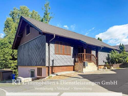 Außenansicht - (A1578) Solides Zuhause mit Potenzial - Top-Lage inklusive!