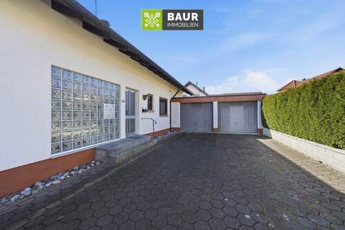 Außen - Mehrfamilienhaus, Wohnhaus mit 205,00 m&sup2; in Ellwangen zum Kaufen