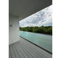 Familiengerechte 3-Raumwohnung am Lindenauer Hafen mit Blick auf den Kanal und großem Balkon - Leipzig Neulindenau