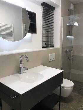 Bad dunkle Variante - 
