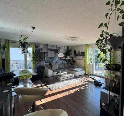 Wohnen - BW 2734: Schicke 3-Zimmer-Wohnung in Mönchweiler