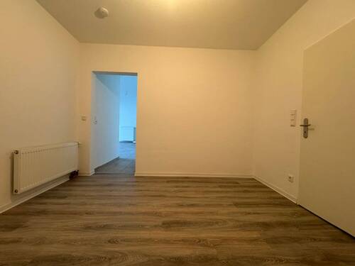 Eingansbereich - 2 Zimmer Etagenwohnung zur Miete in Duisburg / Untermeiderich