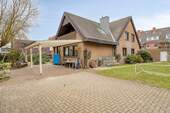 0.jpg - Viel Raum für Familie, Generationen oder neue Konzepte – Ein-Zweifamilienhaus mit Großzügigkeit und Perspektive in Lingen