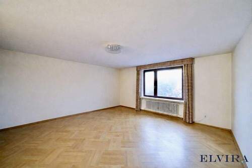 Arbeitszimmer - 8 Zimmer Einfamilienhaus in Gräfelfing