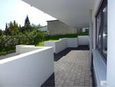 Terrasse mit Gartenanteil - 