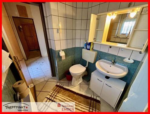 Tageslichtbadezimmer mit Dusche - 
