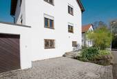 Front1.jpg - 