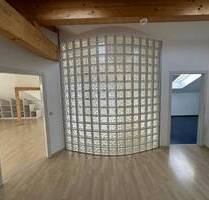 Großzügige 3-Zimmer-Dachgeschoss-Wohnung in beliebter Lage - Brackenheim