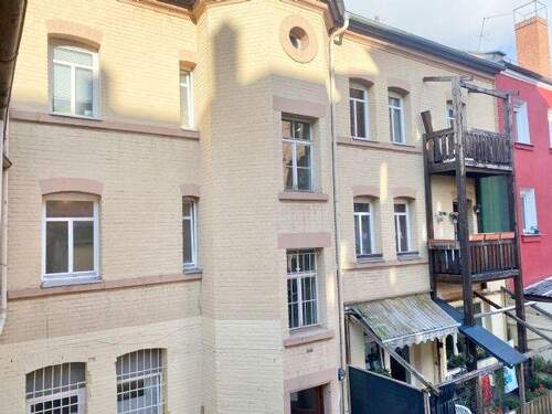 Außenansicht - ***CITY WOHNEN*** TOP GEPFLEGTE 3 ZIMMER WOHNUNG