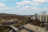 Aussicht_ - Zentral gelegen: 4-Zi.-ETW mit Garagenstellplatz in urbaner Lage von Leonberg