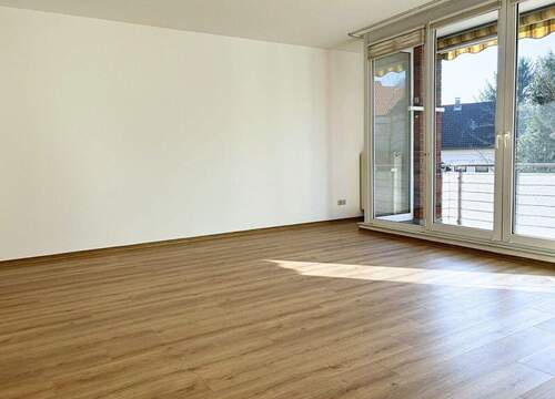 Wohnbereich - Etagenwohnung mit 70,00 m&sup2; in Rastede zum Kaufen