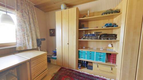 Kinder-/Arbeitszimmer 1 - 