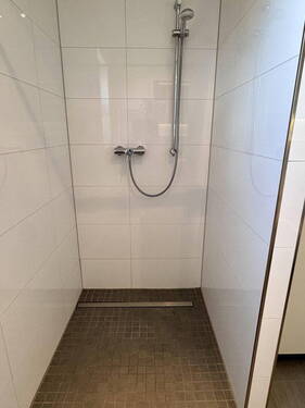 Ansicht 3 Bad - Duschbereich - 