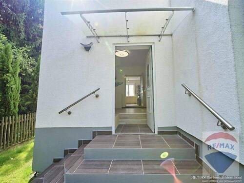 Eingang - 5 Zimmer Einfamilienhaus in Neuburg an der Donau
