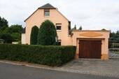 Haus und Garage - 