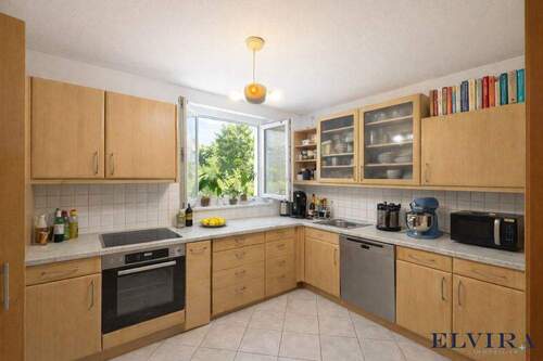 Küche - Doppelhaushälfte mit 121,70 m&sup2; in Ottobrunn zum Kaufen