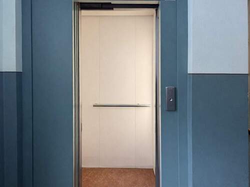 Aufzug - Einfamilienhaus in Leipzig zum Kaufen