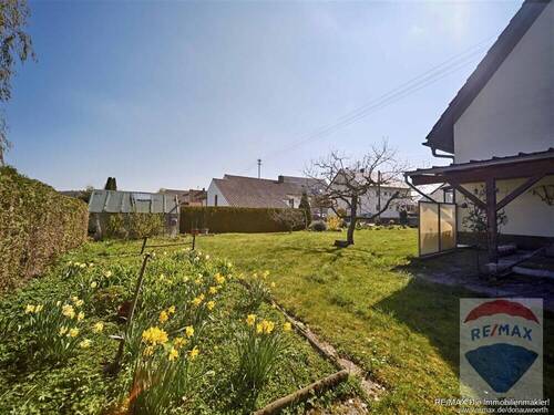 Garten - 6 Zimmer Einfamilienhaus zum Kaufen in Wertingen