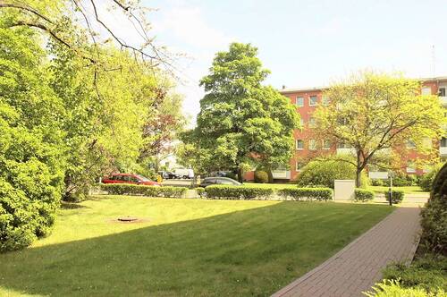 Gepflegte Außenanlage - Etagenwohnung mit 59,50 m² in Berlin-Buckow zum Kaufen