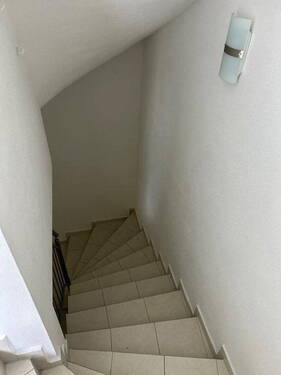 Treppe UG. - 