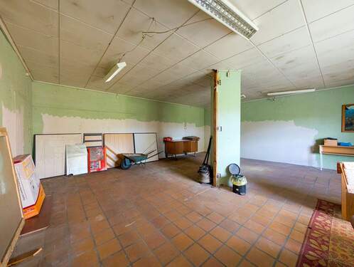 ehemalige Verkaufshalle - 