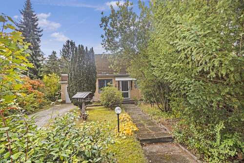 Vorgarten - 4 Zimmer Einfamilienhaus in Bleckede