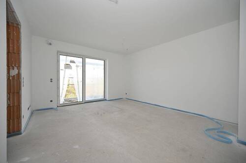 Helles Wohn- u. Esszimmer - 