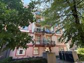 Hausansicht - Moderne Stadtwohnung im Jugendstilhaus - attraktiv vermietete 1,5-Zimmer-Wohnung in Uhlenhorst
