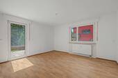 Raum EG mit Zugang Terrasse - 6 Zimmer Mehrfamilienhaus, Wohnhaus zum Kaufen in Karlsruhe