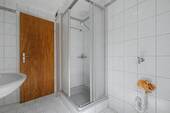 Dusche EG - 