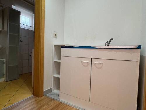 Diele mit Wasseranschluss - 