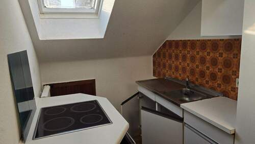 Kleine Küche im Obergeschoss - 