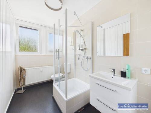 Badezimmer 2 OG - 