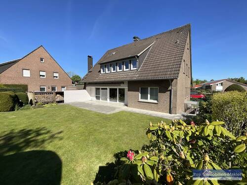 Garten - 8 Zimmer Mehrfamilienhaus, Wohnhaus zum Kaufen in Waltrop