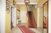 Flur / UG - 9 Zimmer Mehrfamilienhaus, Wohnhaus in Albstadt