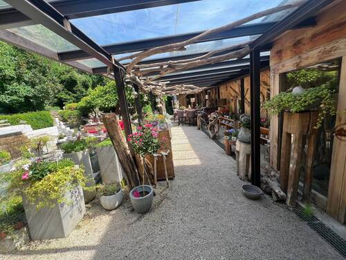 seitlicher Blick überdachte Terrasse - 