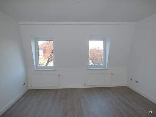 Ansicht Hofseite - 2 Zimmer Etagenwohnung zur Miete in Dresden