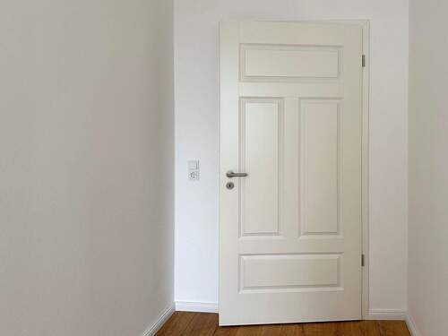 Denkmaltypische Kassettentüren - 4 Zimmer Etagenwohnung in Leipzig