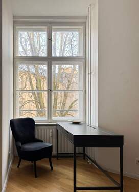 Arbeitsplatz - 6 Zimmer Etagenwohnung zum Kaufen in Berlin