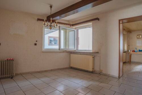 Zimmer EG - Einfamilienhaus mit 185,60 m&sup2; in Nidda zum Kaufen