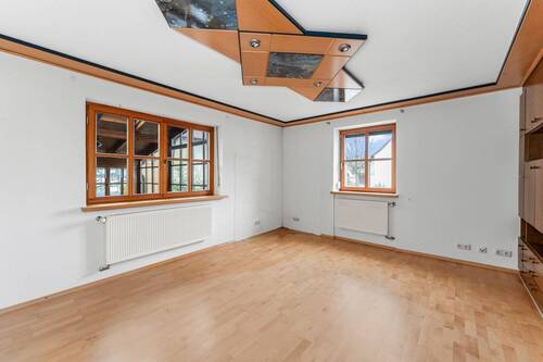 Wohn-Essbereich - 6 Zimmer Mehrfamilienhaus, Wohnhaus in Emskirchen