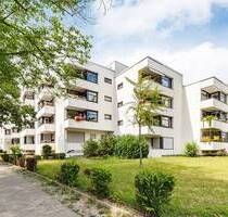 Bezugsfreie 1-Zimmer-Wohnung nahe des Theodor-Heuss-Platzes - Berlin Westend