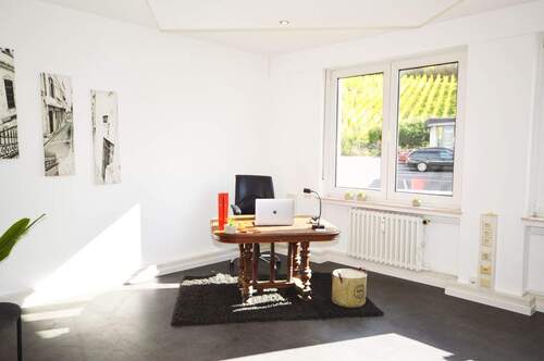 Office - 1 Zimmer Etagenwohnung zur Miete in Konz