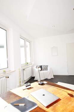 Office anderer Winkel - 1 Zimmer Etagenwohnung in Konz