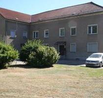 *Dörschnitz - schöne 3- RWhg., Garage, Stellplatz* - Lommatzsch