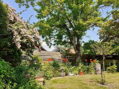 Blick nach draußen - Großzügiges Einfamilienhaus für Familie und Homeoffice